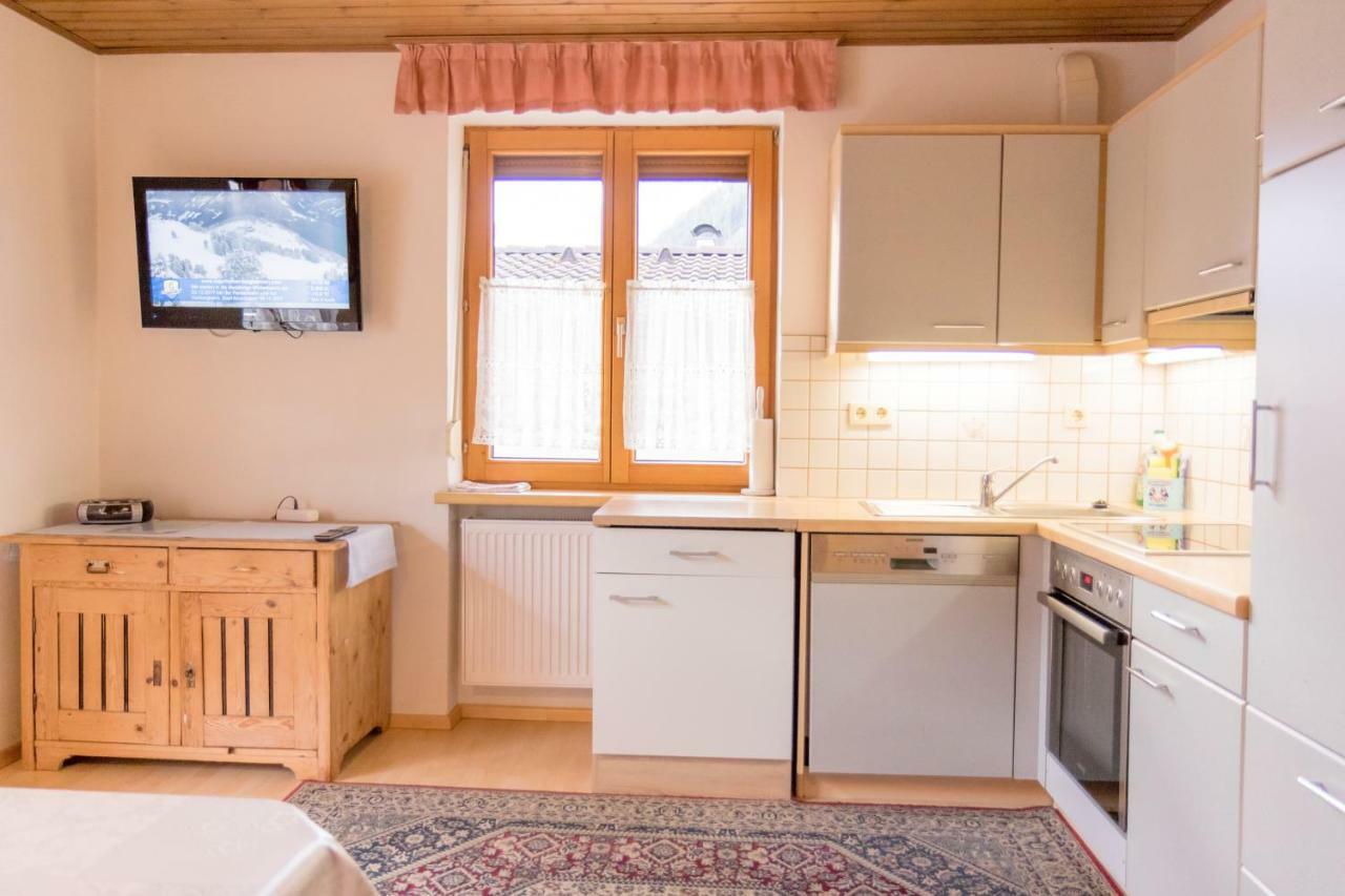 Landhaus Alpenrose Mayrhofen Εξωτερικό φωτογραφία