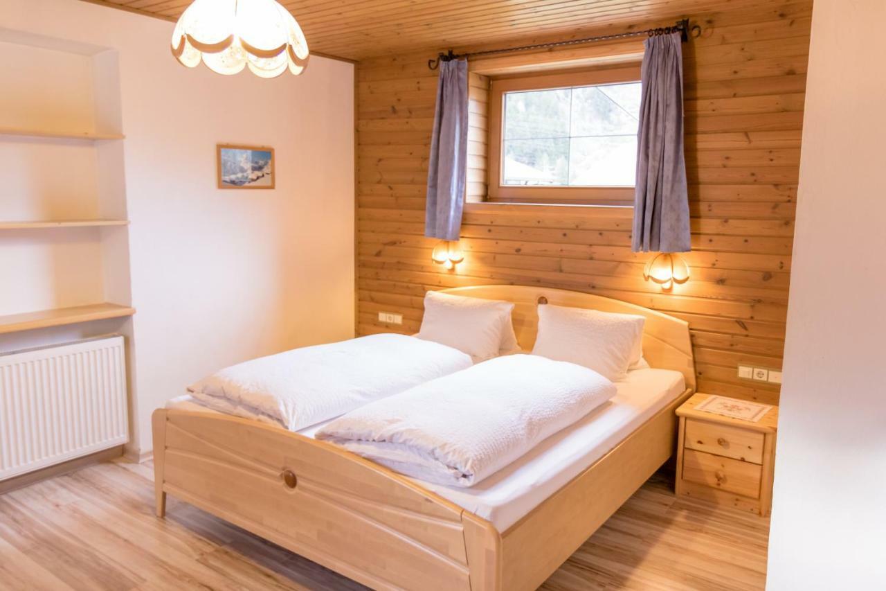 Landhaus Alpenrose Mayrhofen Εξωτερικό φωτογραφία