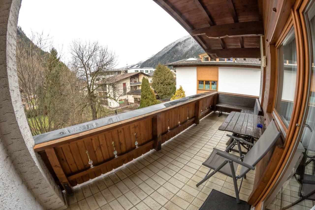 Landhaus Alpenrose Mayrhofen Εξωτερικό φωτογραφία