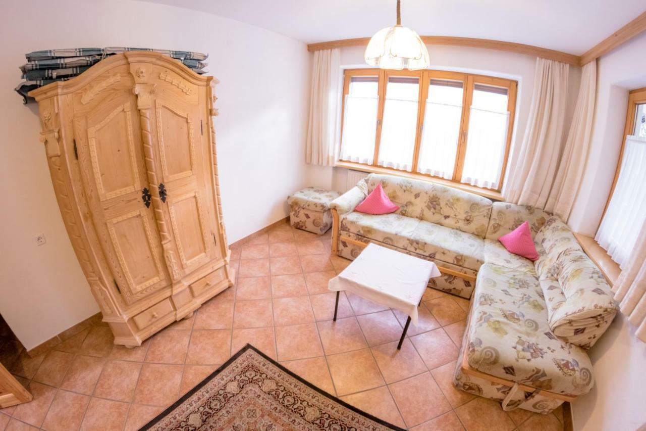 Landhaus Alpenrose Mayrhofen Εξωτερικό φωτογραφία